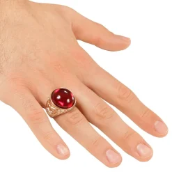 Guldring med Röd Sten