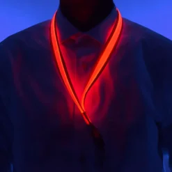Lysande LED Nyckelband